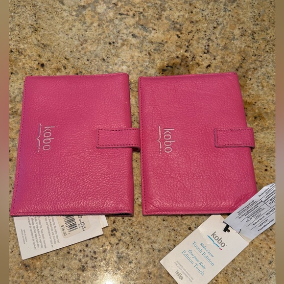ROOTS Kobo  touch Pink leather case - Picture 2 of 3
